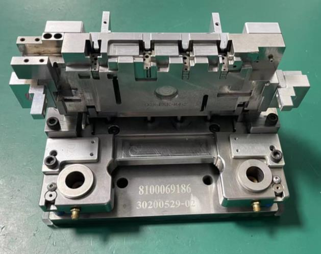 Precision fixture/carrier